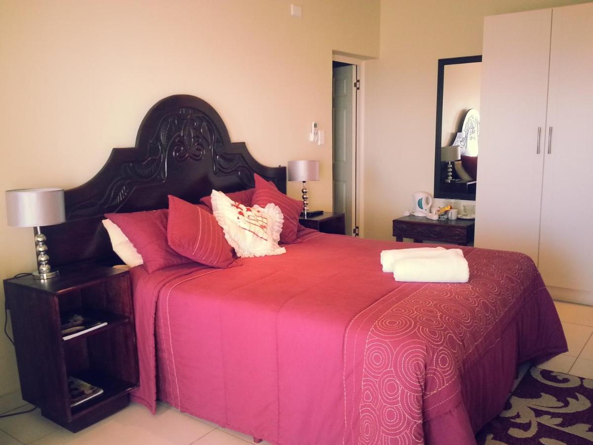 The Homestead Margate - South Africa Стая снимка